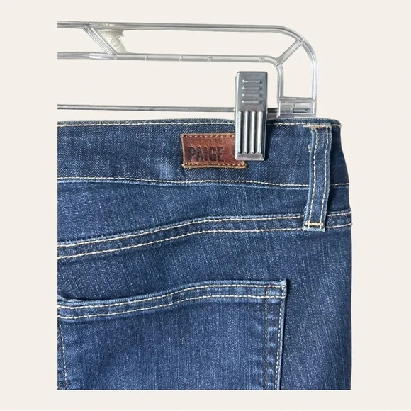 0706.‎ PAIGE PEG SKINNY JEANS DARK WASH IN COLOR RAW HEM SIZE SEE MEASUREMENTS - Picture 10 of 10